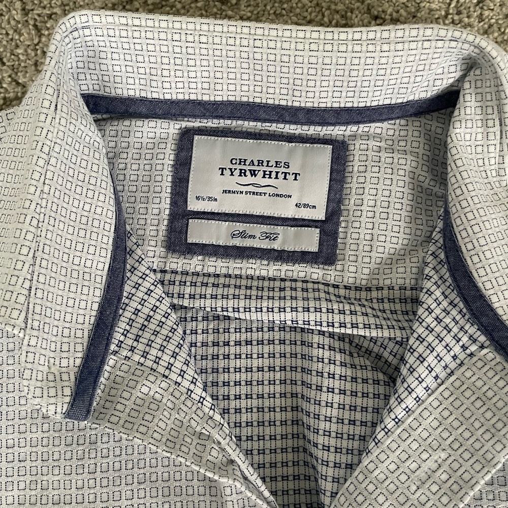 Men’s Dress Shirt